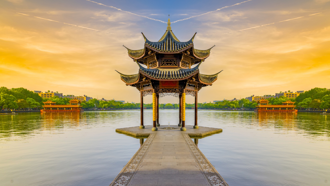 China Cultural Tour: Beijing, Xi’an, Guilin & Shanghai